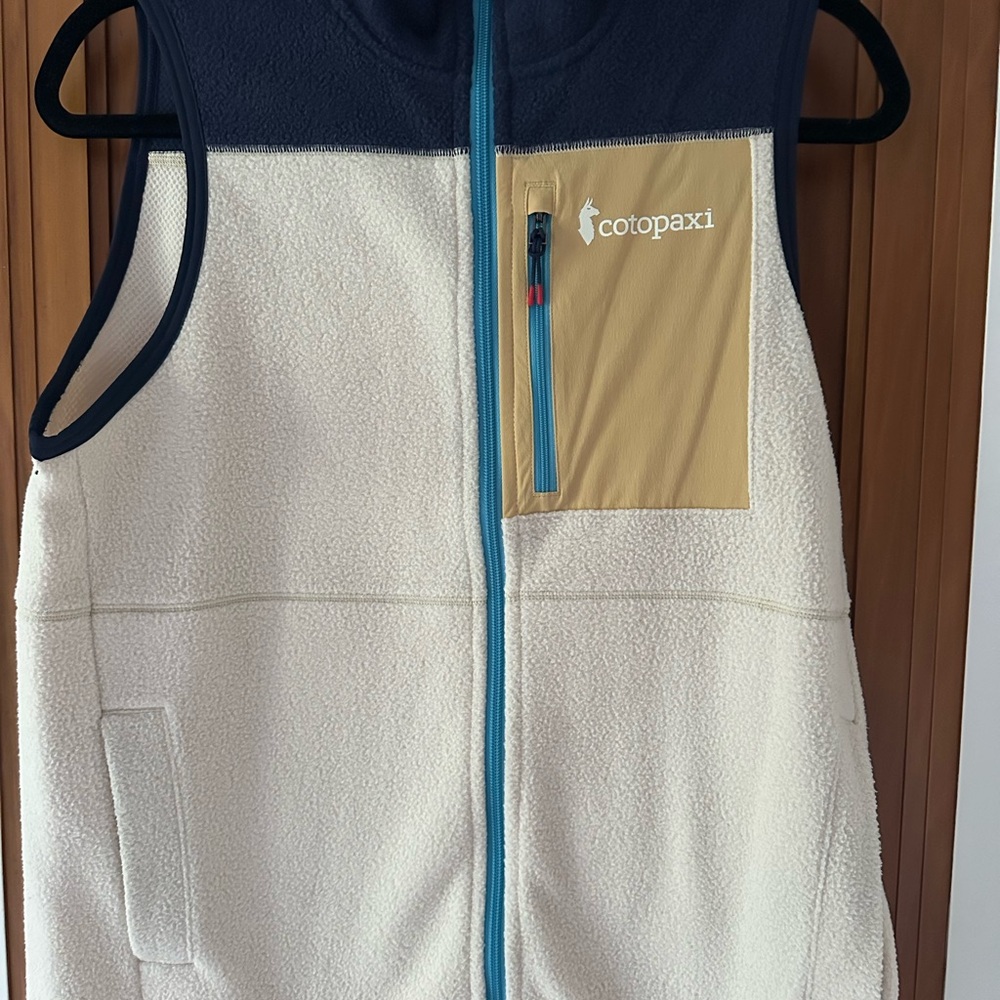cotopaxi Navy Fleece Vest with Teal Trim